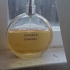 Chance Chanel perfume with no cap